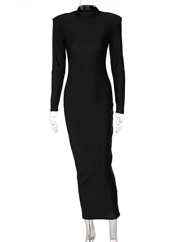 Katharina's Kuscheliges Kleid | Damenmode 2023 mit Schulterpolstern und Rollkragen