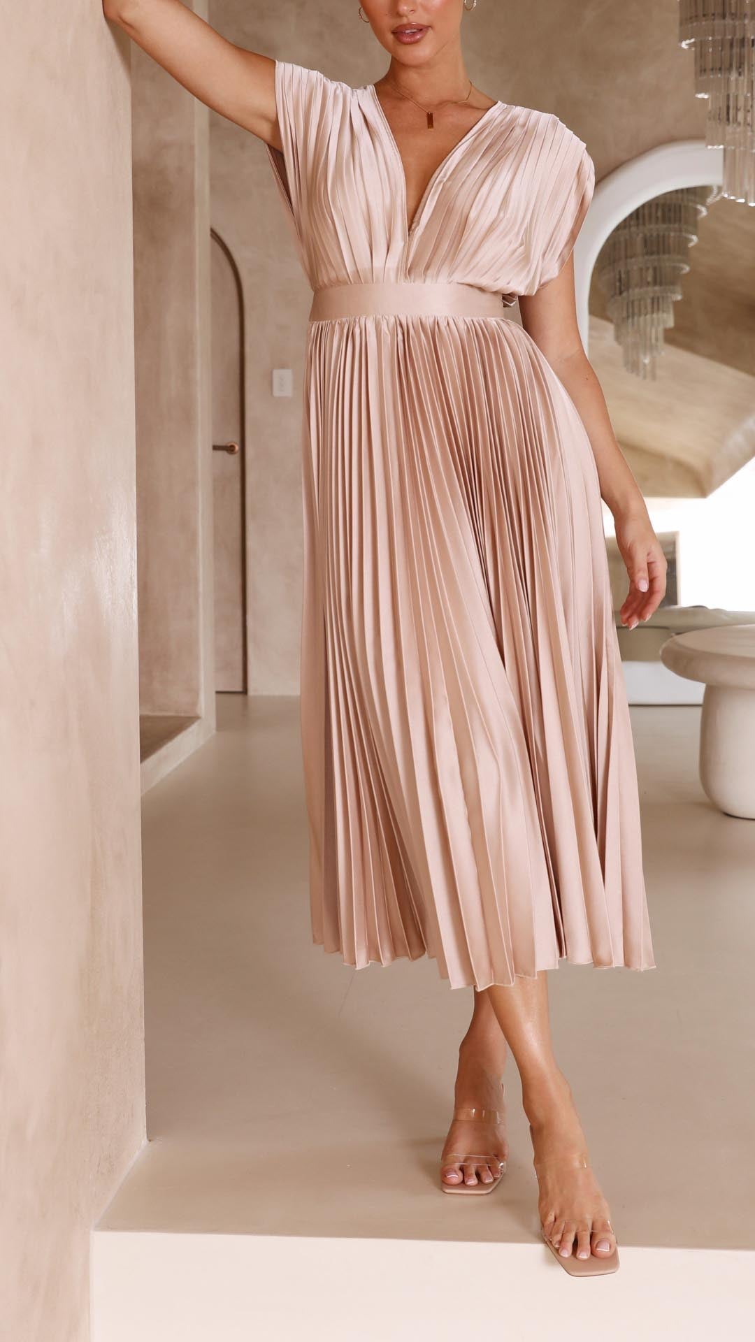 Maria - Elegantes Faltenkleid