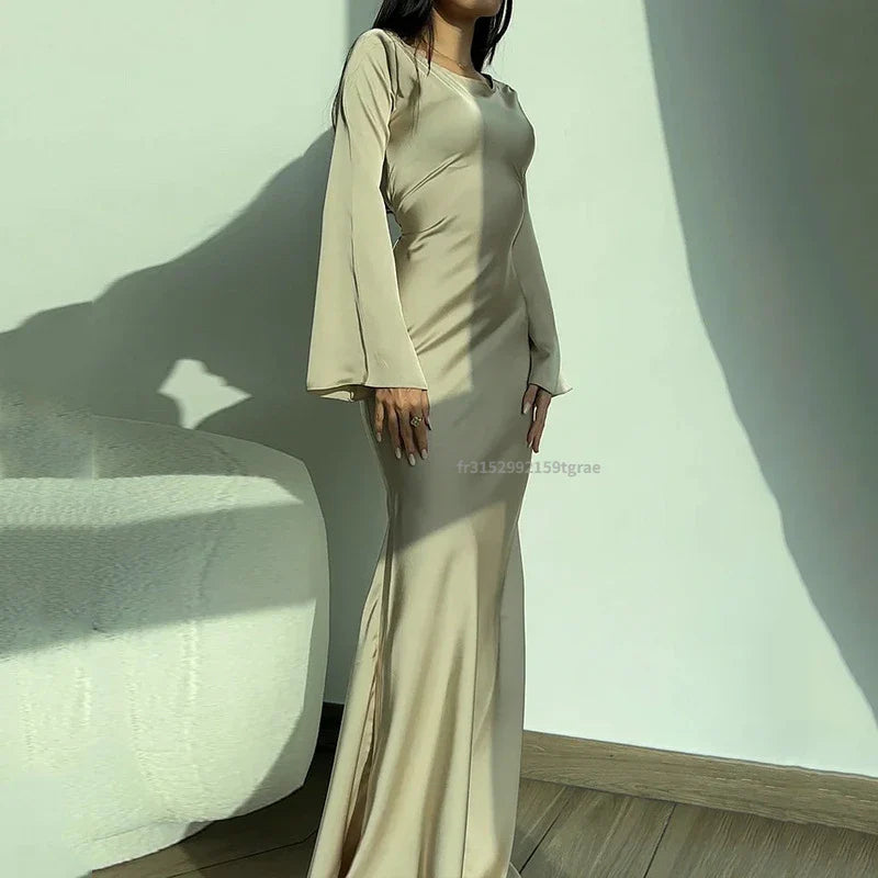 HELENA - Damen Bodycon Meerjungfrau Kleid mit ausgestellten Ärmeln