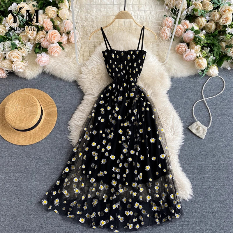 Elisa - Damen Sommerliches Mesh-Partykleid mit Gänseblümchen-Blumendruck und Spaghettiträger