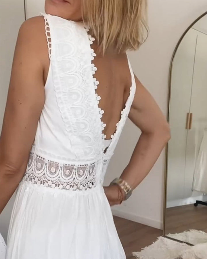 Kim | Spitzen-Kleid mit V-Ausschnitt (Fast ausverkauft)
