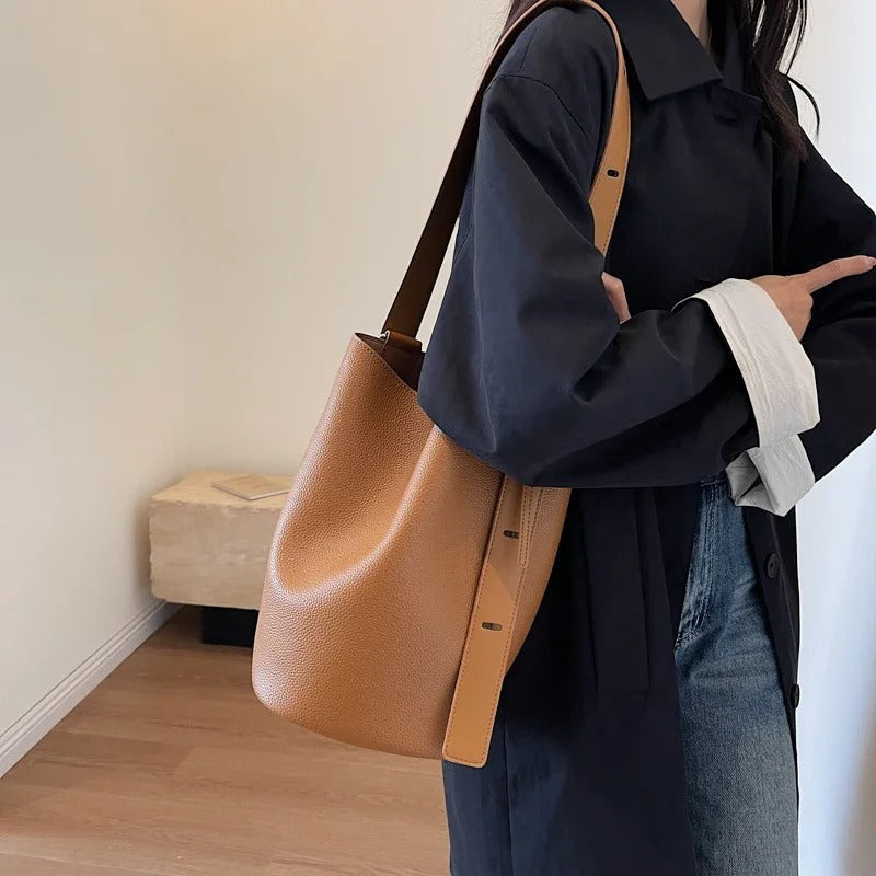 Blanca™ - Vielseitige Ledertasche