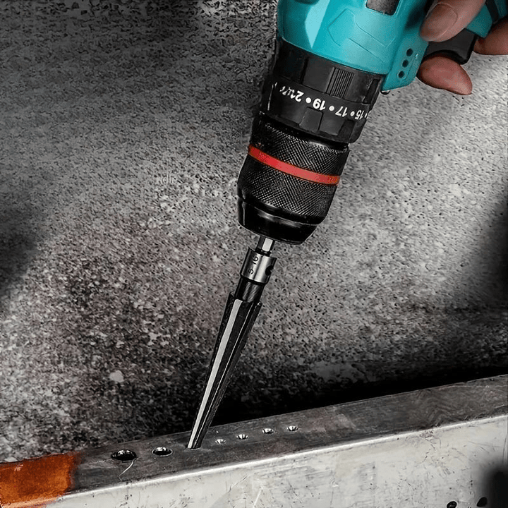 DrillMaster™ – Perfekte Bohrungen ohne Kraftaufwand!