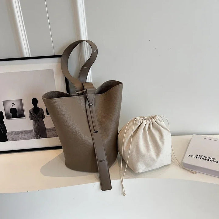Blanca™ - Vielseitige Ledertasche